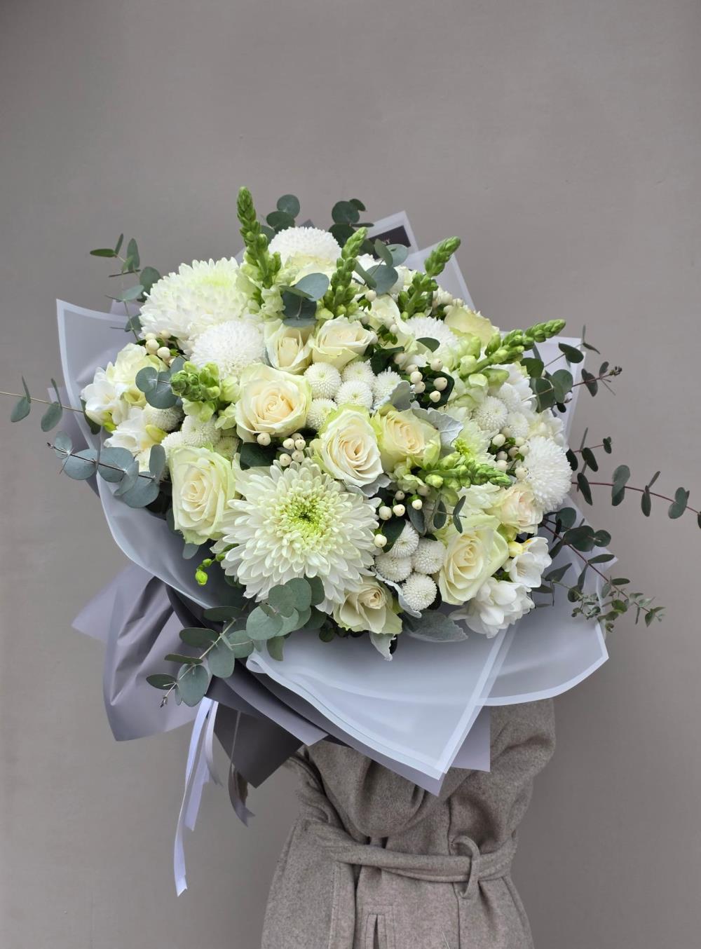 Premium White Bouquet